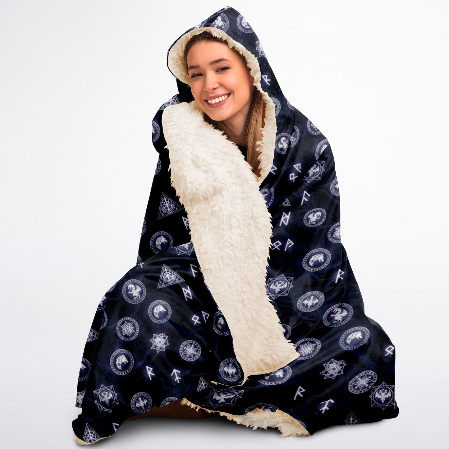 Hooded Blanket Sherpa - AOP